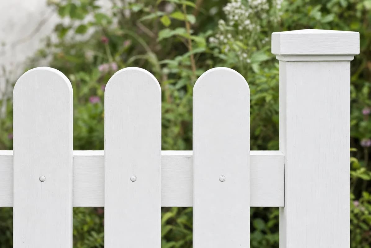 The Picket Top and the Gaps Set the Character, timber picket fencing in Launceston